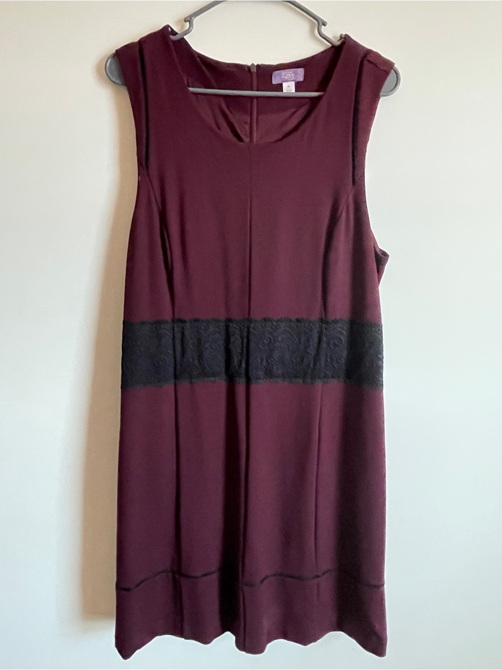 Sleeveless Shift Dress with Black Lace Waistband